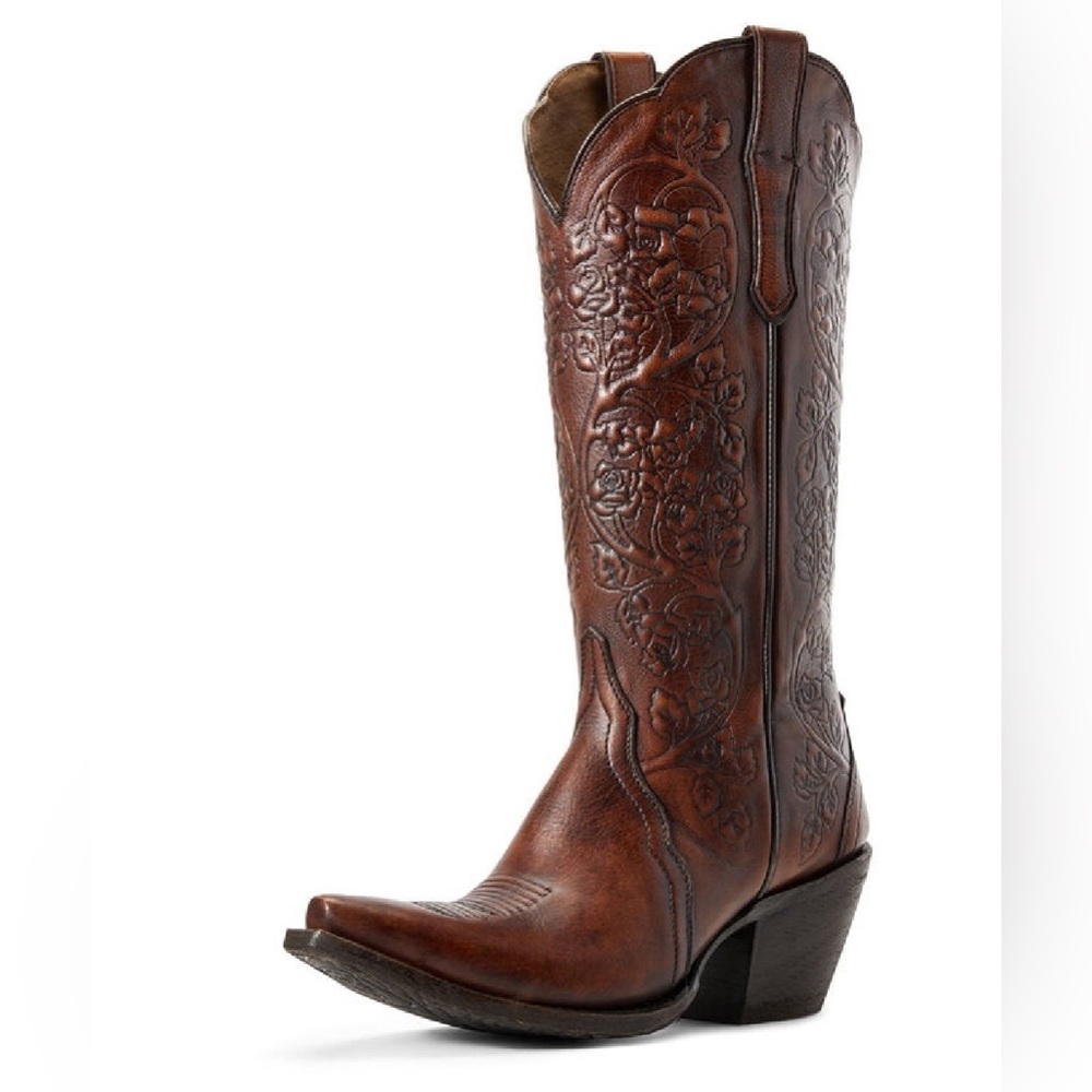 ISO Looking for these Ariat Platinum Bridal Collection Boots